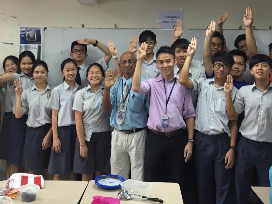 Mr Soon with a class of students in the classroom